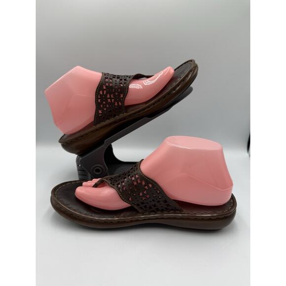 Born Brown Leather Sandal Women’s Size 8 Tooled Design - Picture 3 of 11